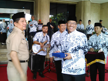 Pencarian PGRI Sinjai - Persatuan Guru Republik Indonesia Cabang Sinjai